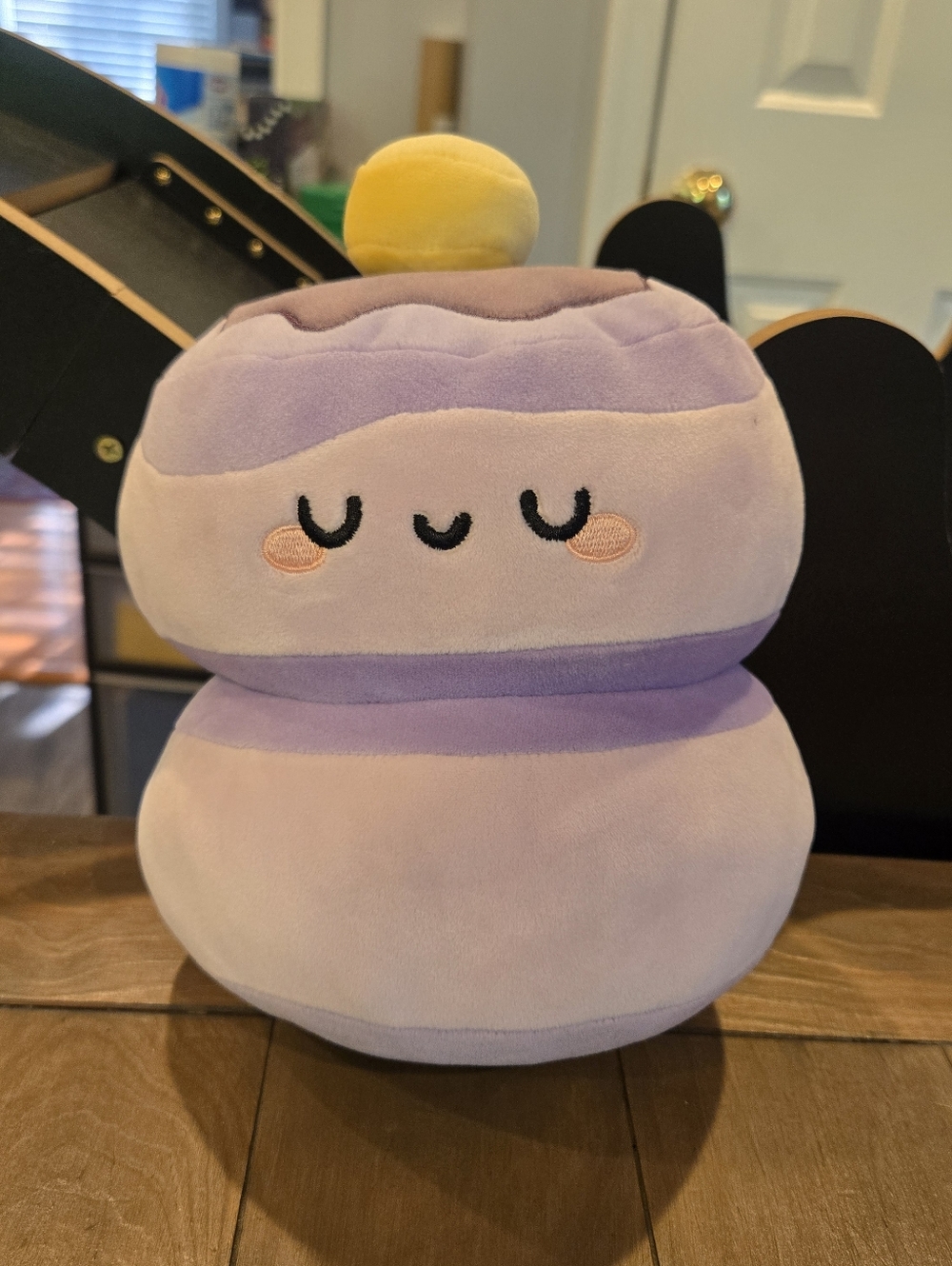 SMOKO Plush Stack Of Pancakes in Lavender and Light Purple